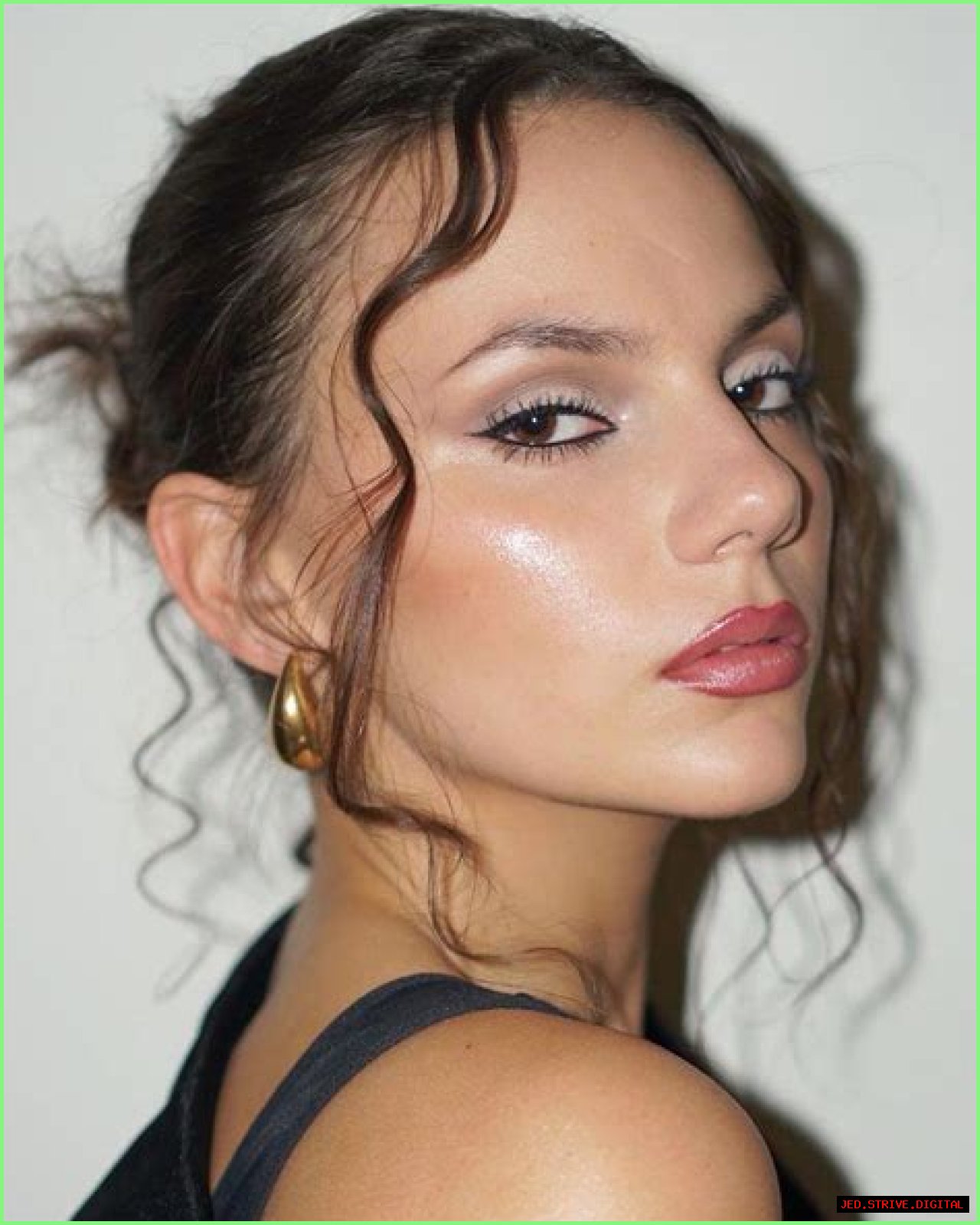 Dafne Keen Leaks: Understanding The Fappening Phenomenon