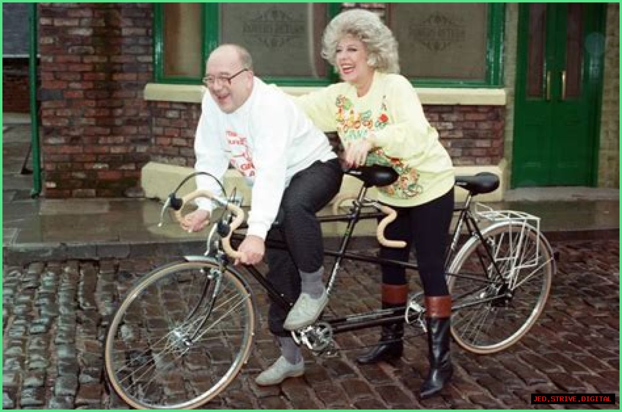 Exploring The Life And Legacy Of Roy Barraclough: His Partner And Contributions