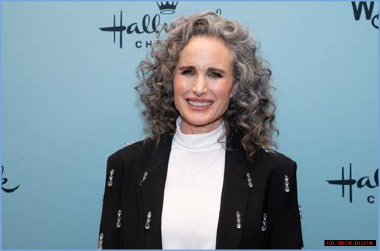 Muna Hussein: A Rising Star In The World Of Entertainment