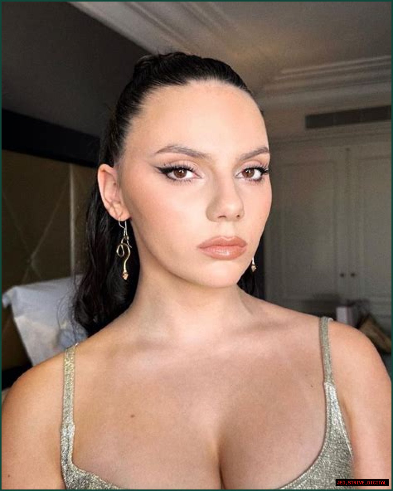 Nude Dafnee Keen: Unveiling The Rising Star In The Entertainment Industry